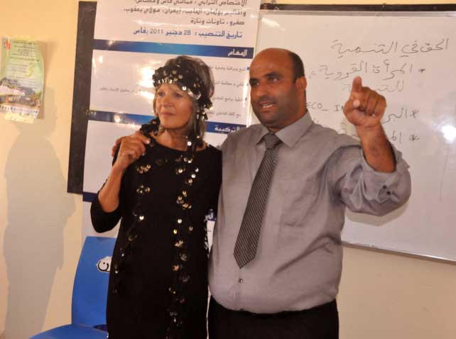 Fatema Binet Ouakka avec le Président Omar Elouidadi